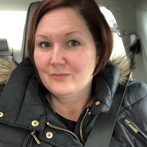 Meet your Posher, Liz